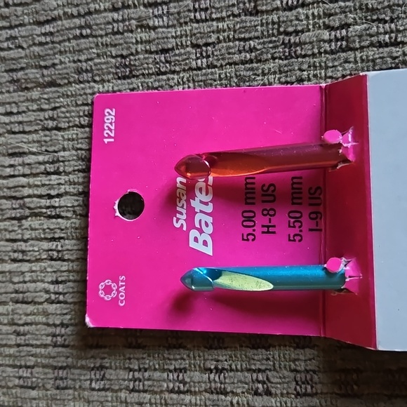 Susan Bates super lightweight aluminum Crochet hooks - Picture 2 of 4